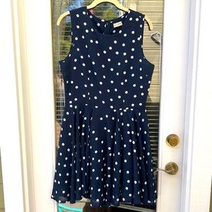 Madison Jules. Woman’s dress